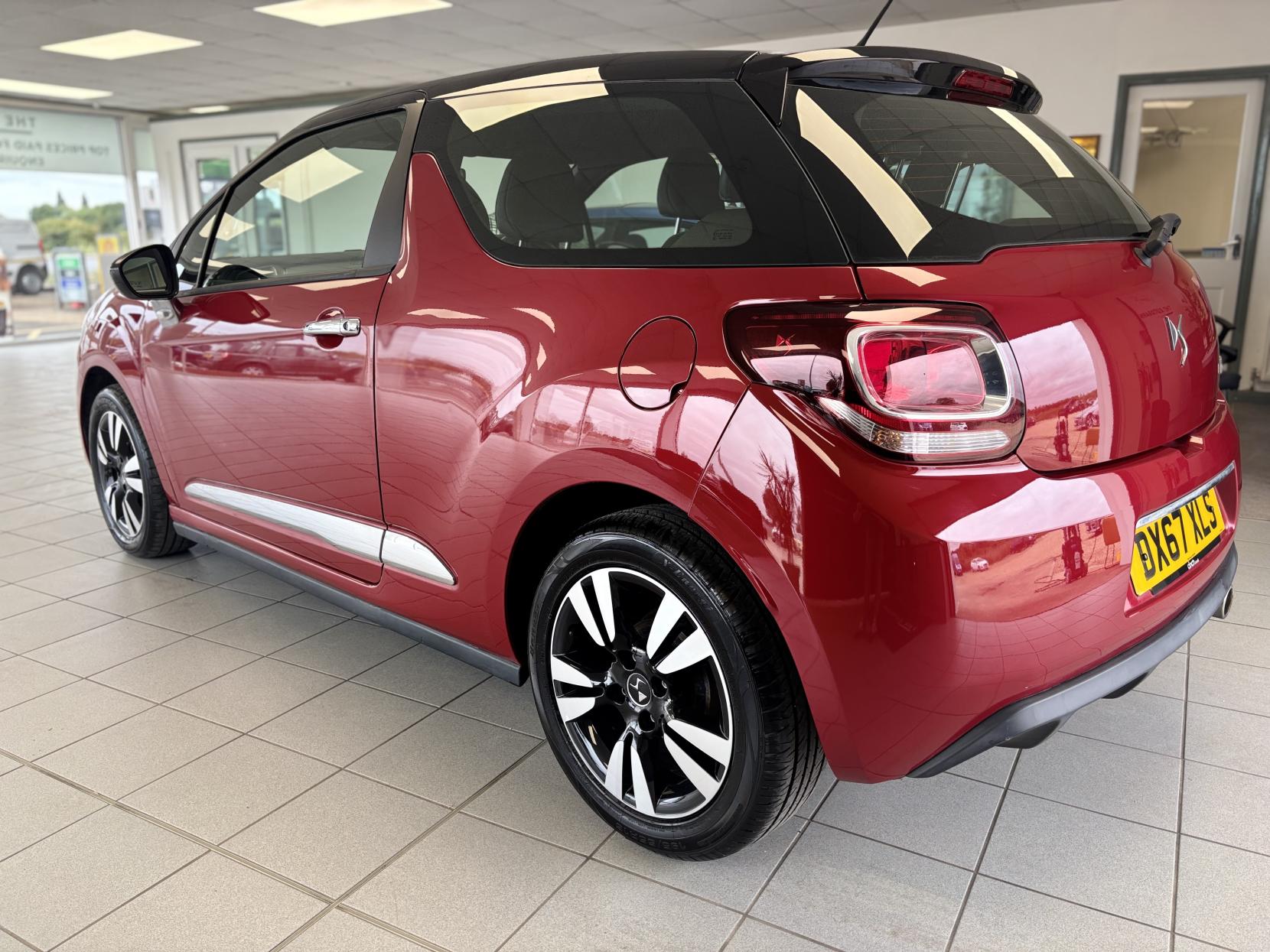 DS AUTOMOBILES DS 3 1.2 PureTech Chic Hatchback 3dr Petrol Manual Euro 6 (82 ps)