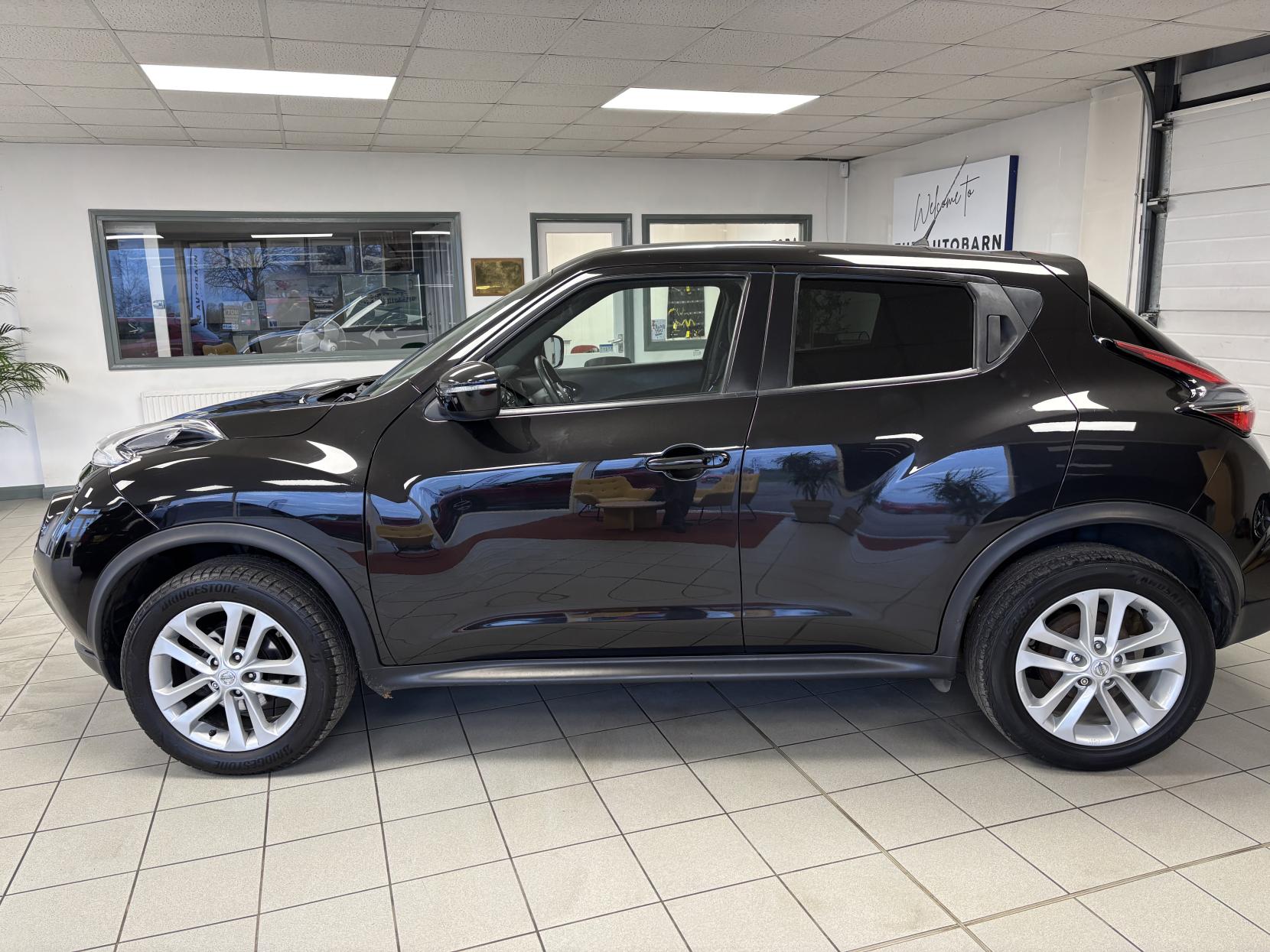 Nissan Juke 1.5 dCi N-Connecta SUV 5dr Diesel Manual Euro 6 (s/s) (110 ps)