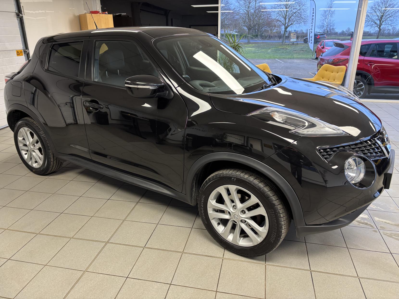 Nissan Juke 1.5 dCi N-Connecta SUV 5dr Diesel Manual Euro 6 (s/s) (110 ps)