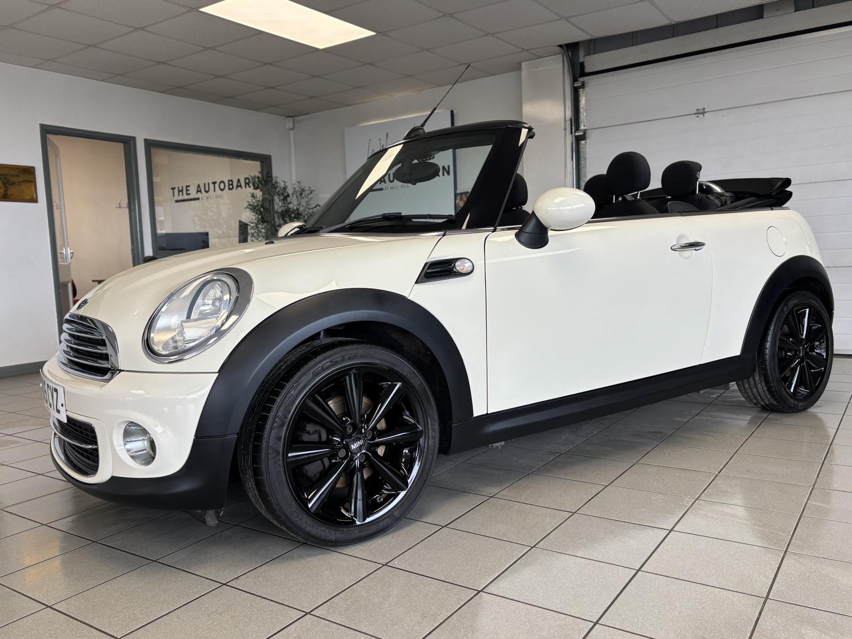 MINI Convertible 1.6 Cooper Convertible 2dr Petrol Manual Euro 6 (s/s) (122 ps)