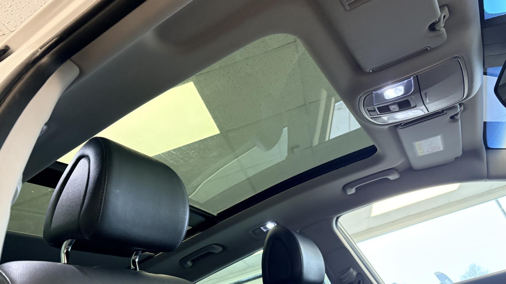 Hyundai TUCSON 2.0 CRDi Blue Drive Premium SE SUV 5dr Diesel Manual Euro 6 (s/s) (136 ps)