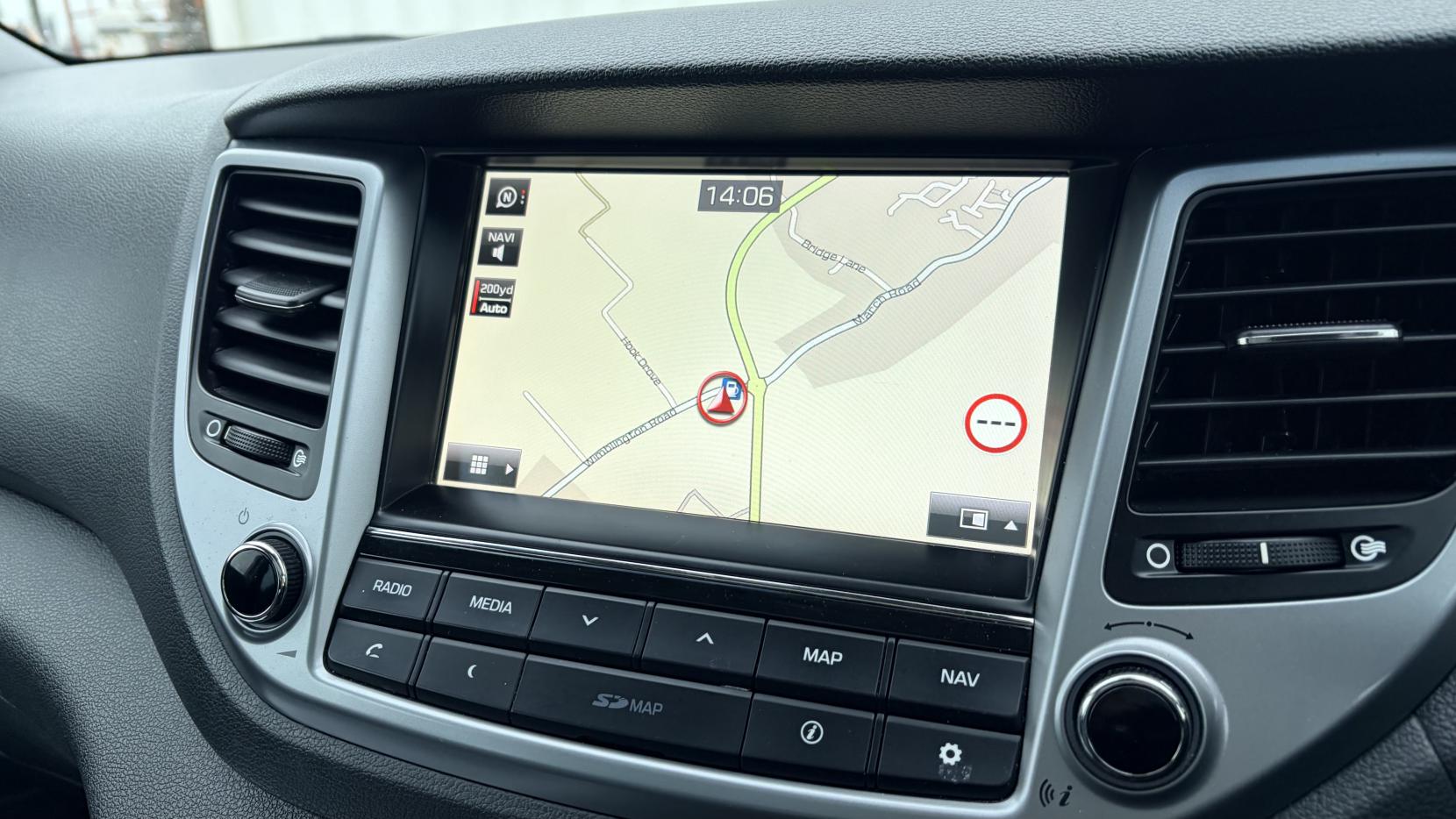 Hyundai TUCSON 2.0 CRDi Blue Drive Premium SE SUV 5dr Diesel Manual Euro 6 (s/s) (136 ps)