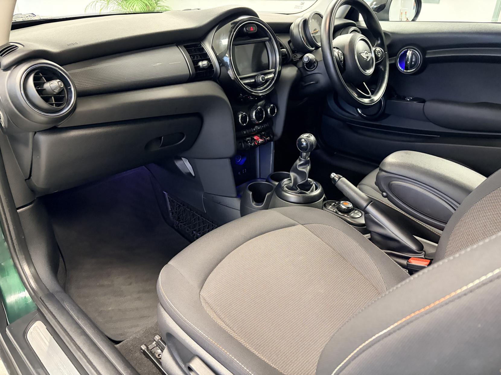 MINI Hatch 1.5 One D Hatchback 3dr Diesel Manual Euro 6 (s/s) (95 ps)