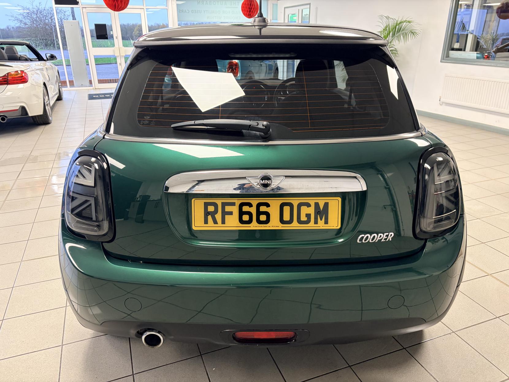 MINI Hatch 1.5 One D Hatchback 3dr Diesel Manual Euro 6 (s/s) (95 ps)