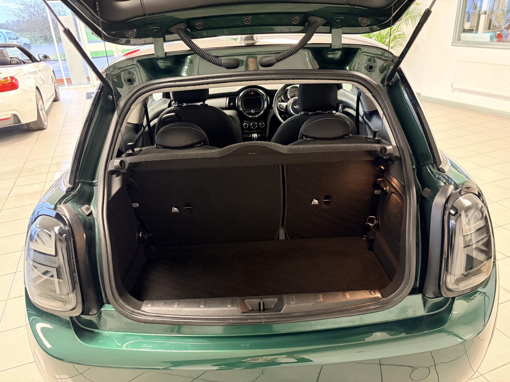 MINI Hatch 1.5 One D Hatchback 3dr Diesel Manual Euro 6 (s/s) (95 ps)