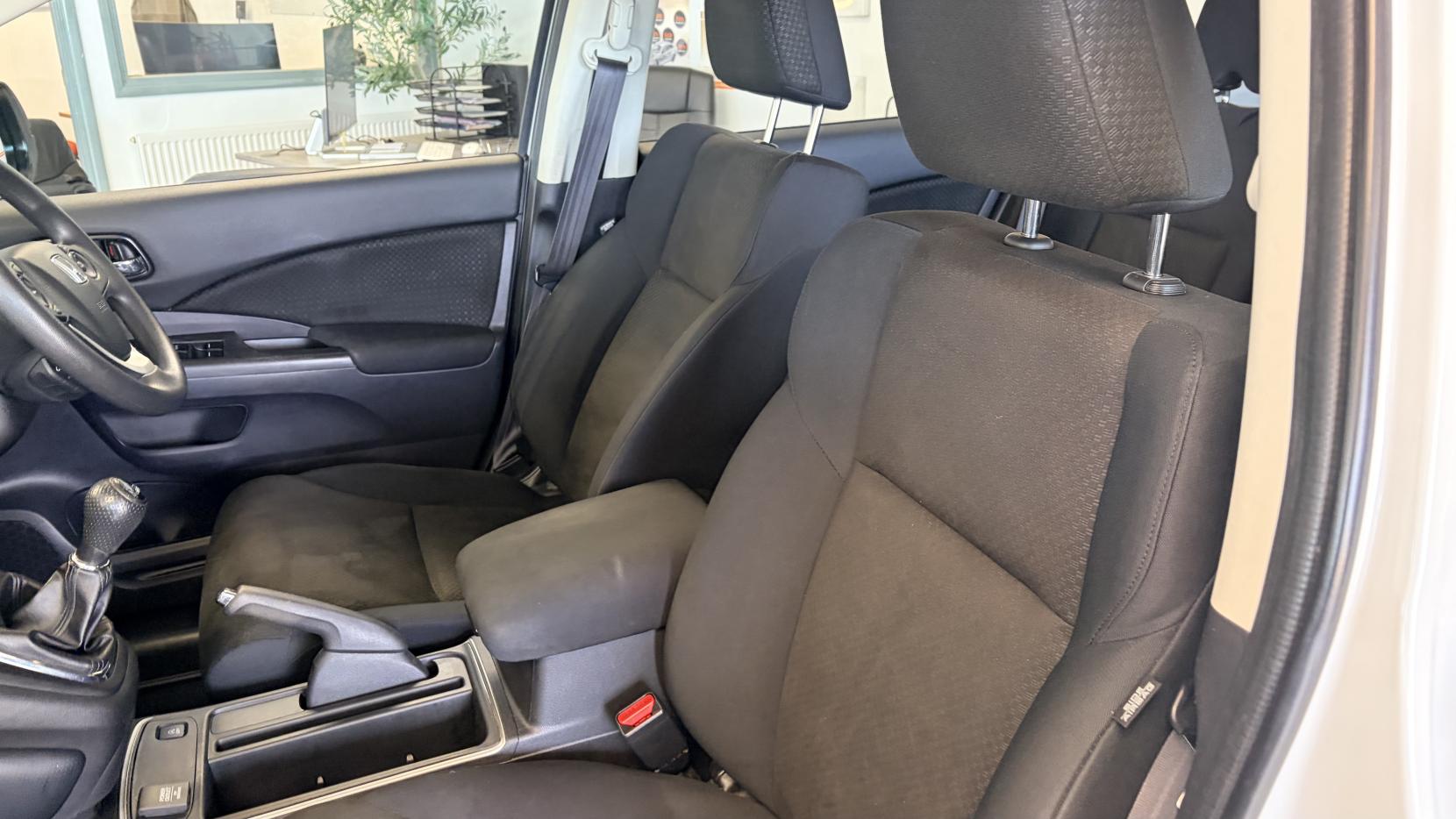 Honda CR-V 1.6 i-DTEC S Navi SUV 5dr Diesel Manual Euro 6 (s/s) (120 ps)