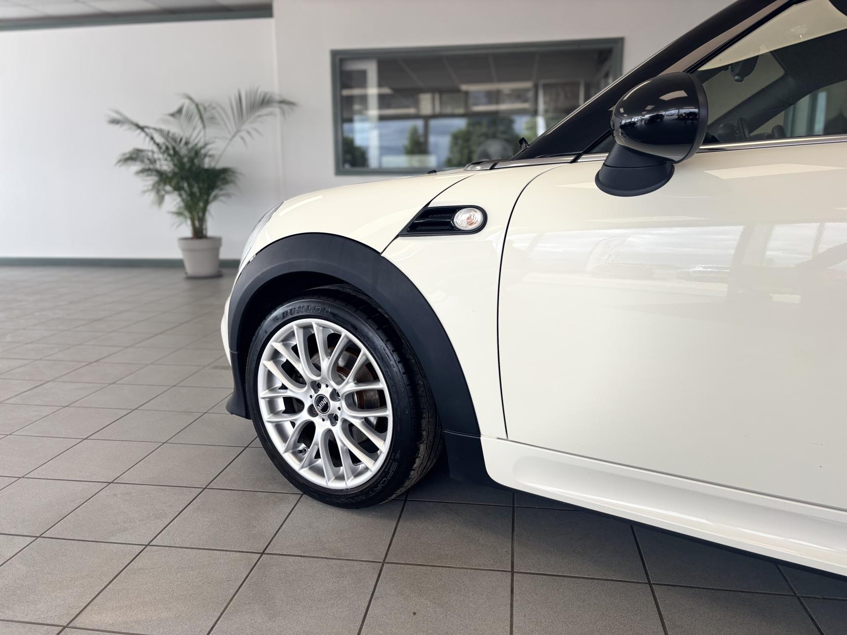 MINI Coupe 1.6 Cooper Coupe 2dr Petrol Manual Euro 6 (s/s) (122 ps)