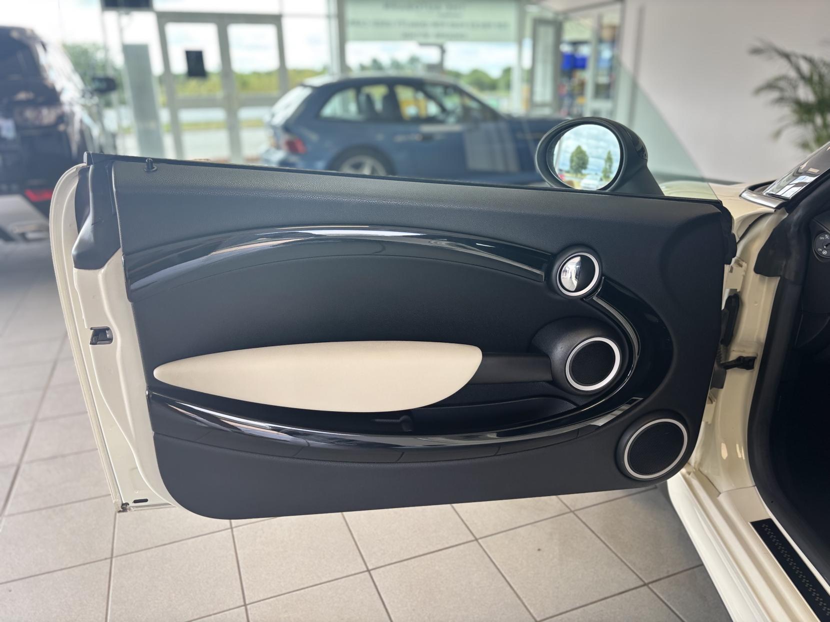 MINI Coupe 1.6 Cooper Coupe 2dr Petrol Manual Euro 6 (s/s) (122 ps)