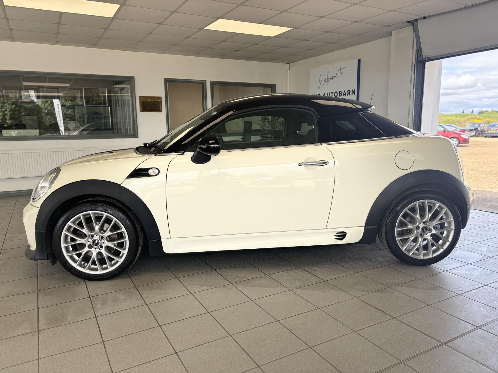 MINI Coupe 1.6 Cooper Coupe 2dr Petrol Manual Euro 6 (s/s) (122 ps)