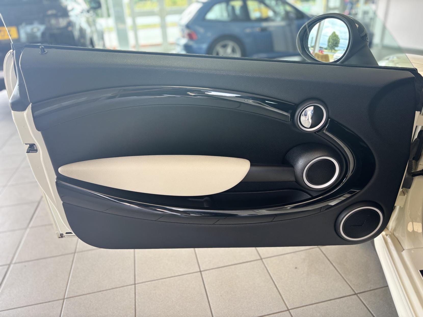 MINI Coupe 1.6 Cooper Coupe 2dr Petrol Manual Euro 6 (s/s) (122 ps)