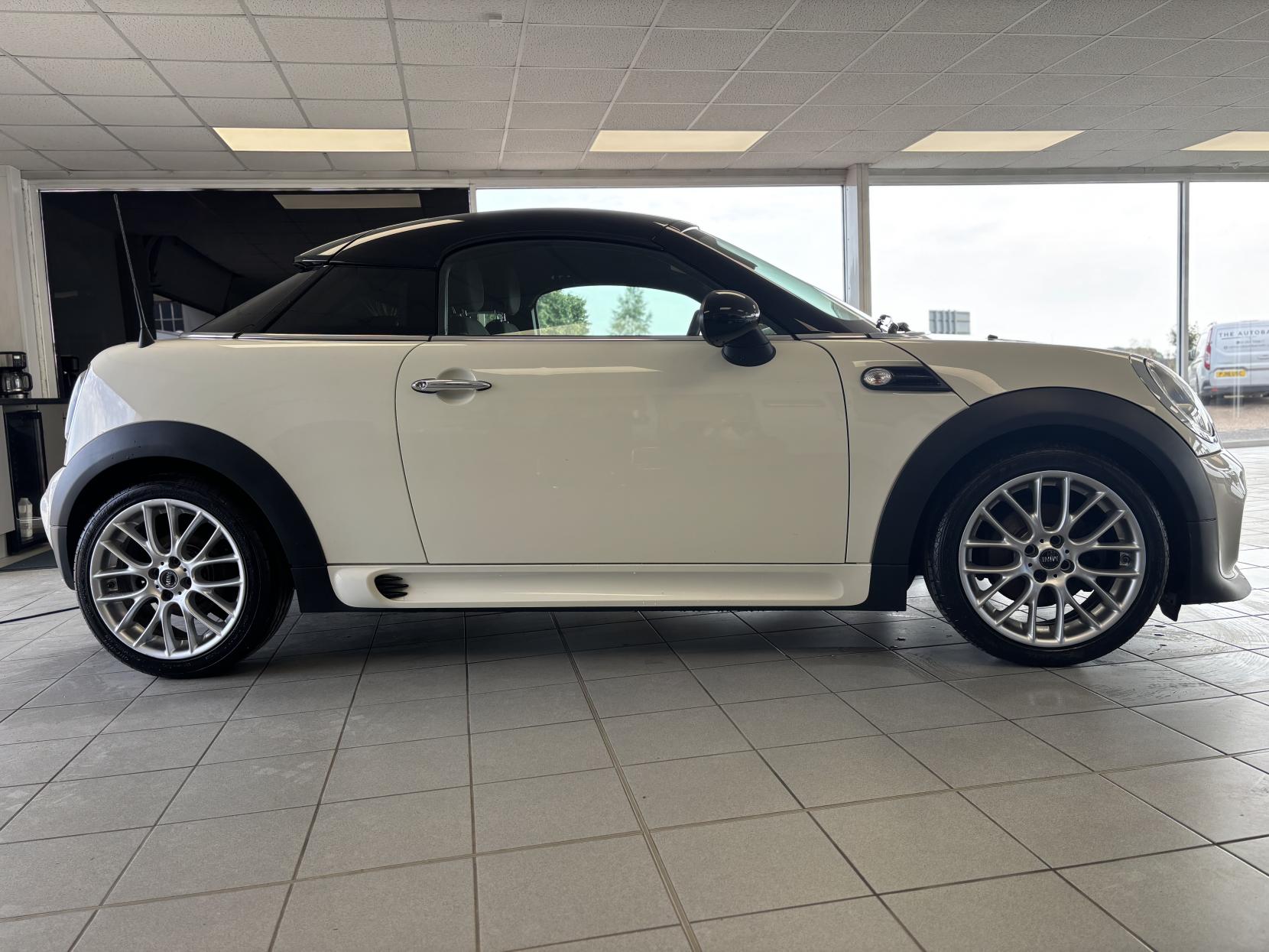 MINI Coupe 1.6 Cooper Coupe 2dr Petrol Manual Euro 6 (s/s) (122 ps)
