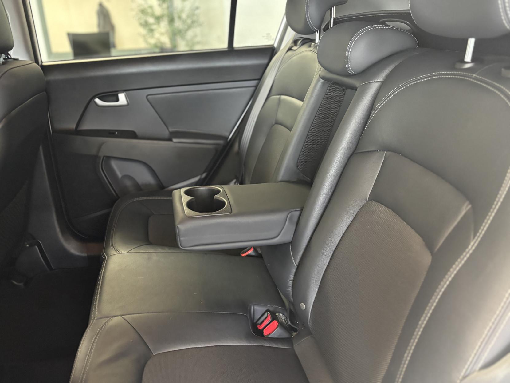 Kia Sportage 1.7 CRDi EcoDynamics 2 SUV 5dr Diesel Manual 2WD Euro 6 (s/s) (114 bhp)