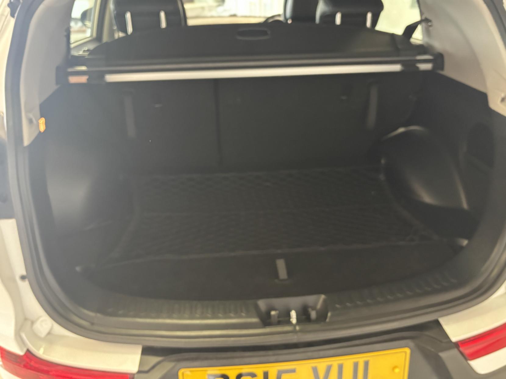 Kia Sportage 1.7 CRDi EcoDynamics 2 SUV 5dr Diesel Manual 2WD Euro 6 (s/s) (114 bhp)