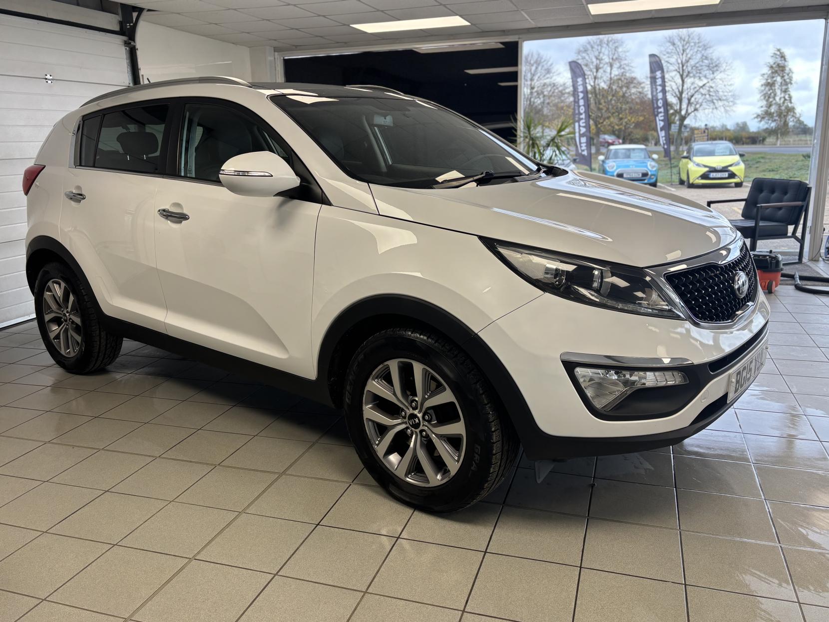 Kia Sportage 1.7 CRDi EcoDynamics 2 SUV 5dr Diesel Manual 2WD Euro 6 (s/s) (114 bhp)