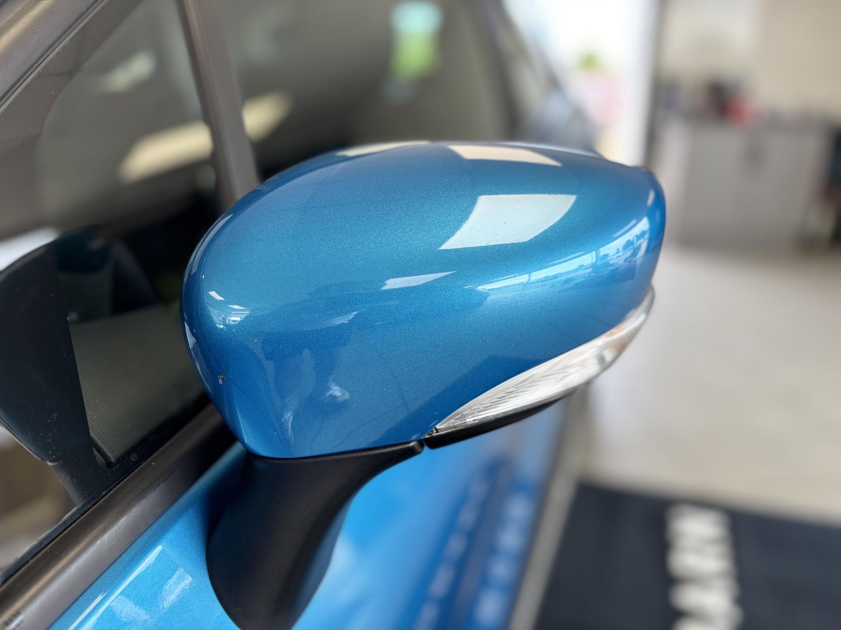 Renault Captur 0.9 TCe ENERGY Expression + SUV 5dr Petrol Manual Euro 5 (s/s) (90 ps)