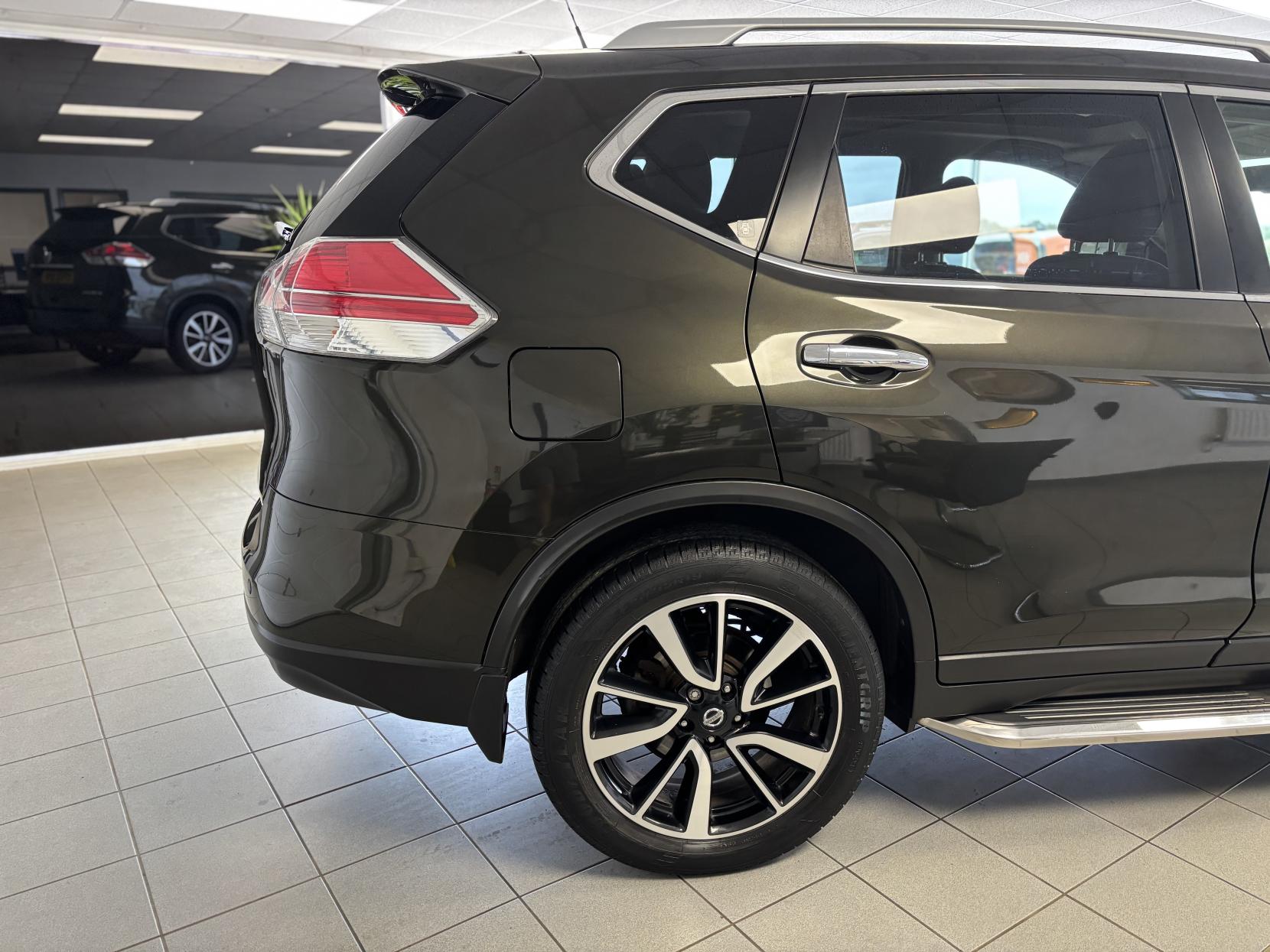 Nissan X-Trail 1.6 dCi N-Vision SUV 5dr Diesel Manual Euro 6 (s/s) (130 ps)