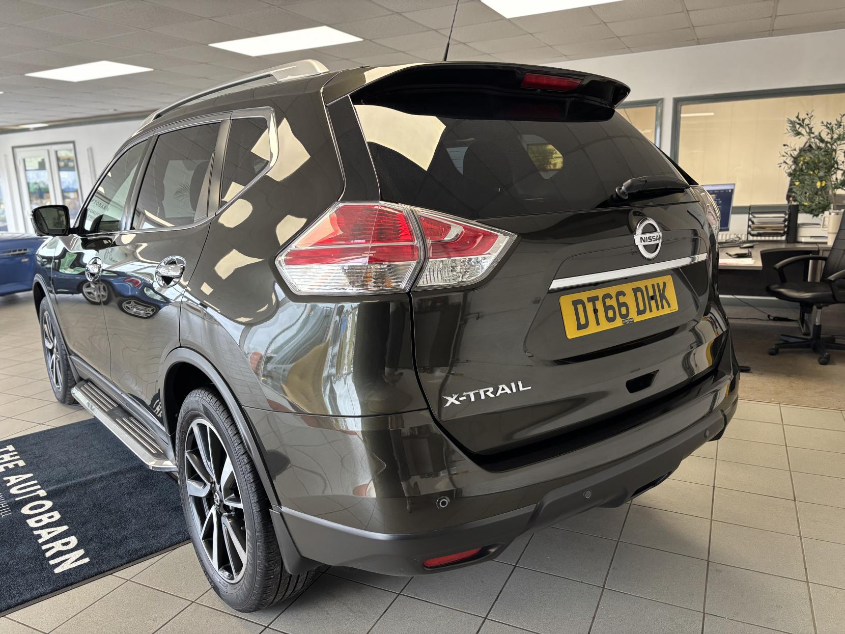 Nissan X-Trail 1.6 dCi N-Vision SUV 5dr Diesel Manual Euro 6 (s/s) (130 ps)