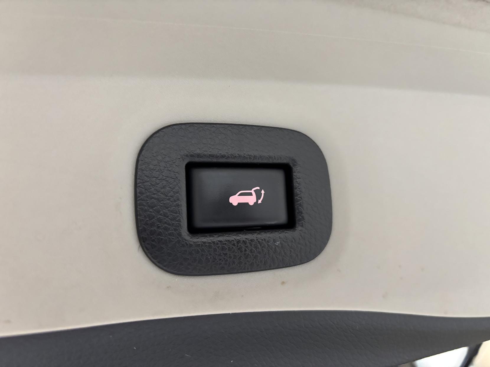 Nissan X-Trail 1.6 dCi N-Vision SUV 5dr Diesel Manual Euro 6 (s/s) (130 ps)