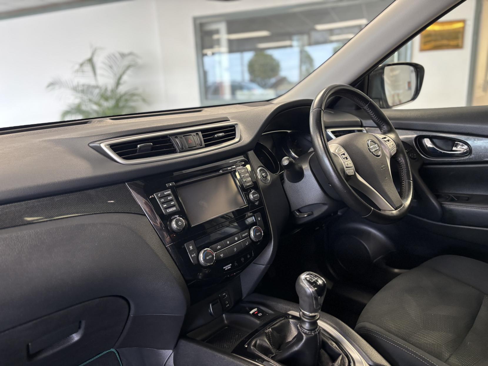 Nissan X-Trail 1.6 dCi N-Vision SUV 5dr Diesel Manual Euro 6 (s/s) (130 ps)