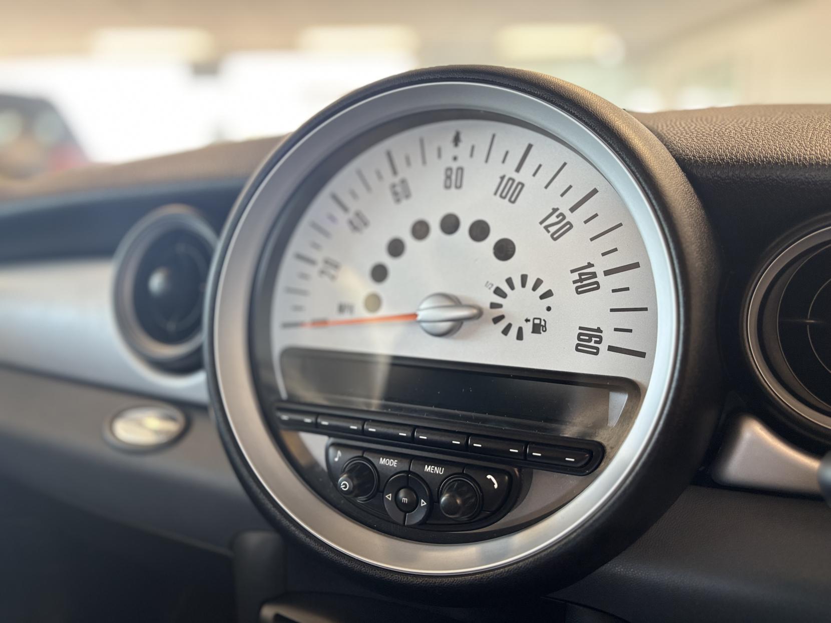 MINI Hatch 1.6 Cooper Hatchback 3dr Petrol Manual Euro 5 (s/s) (122 ps)