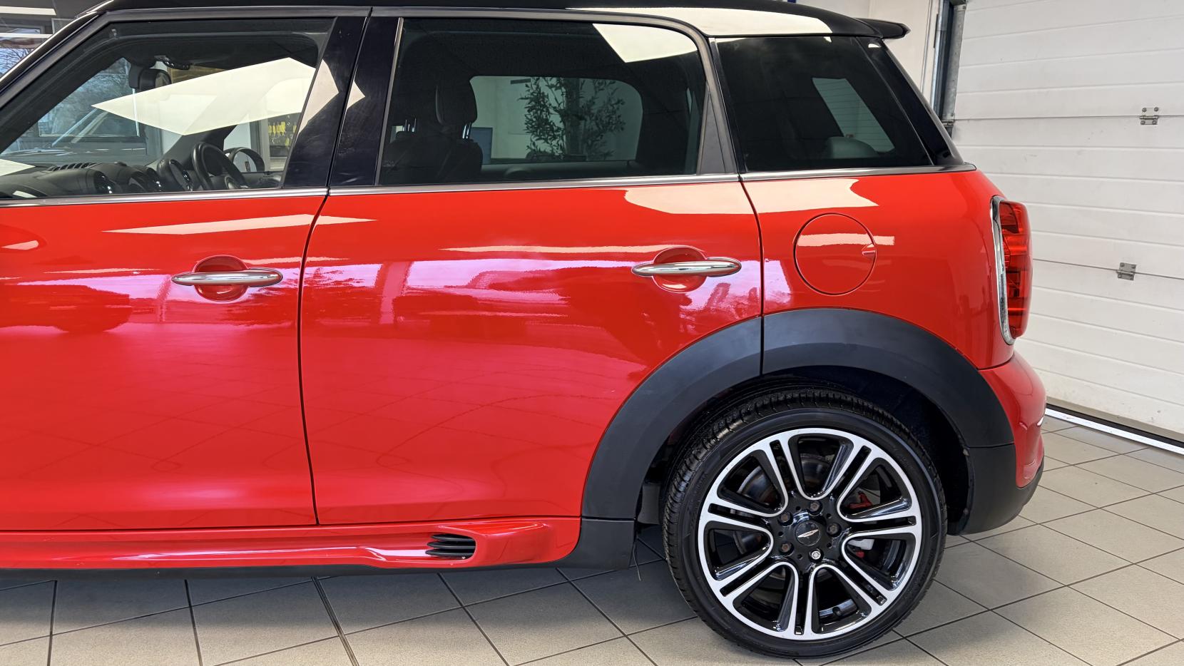 MINI Countryman 1.6 John Cooper Works SUV 5dr Petrol Manual ALL4 Euro 5 (s/s) (218 ps)
