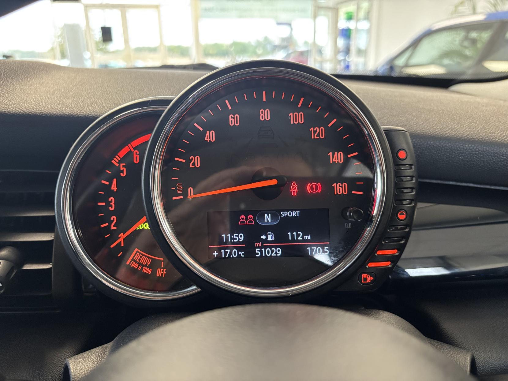 MINI Hatch 1.5 Cooper D Hatchback 3dr Diesel Manual Euro 6 (s/s) (116 ps)