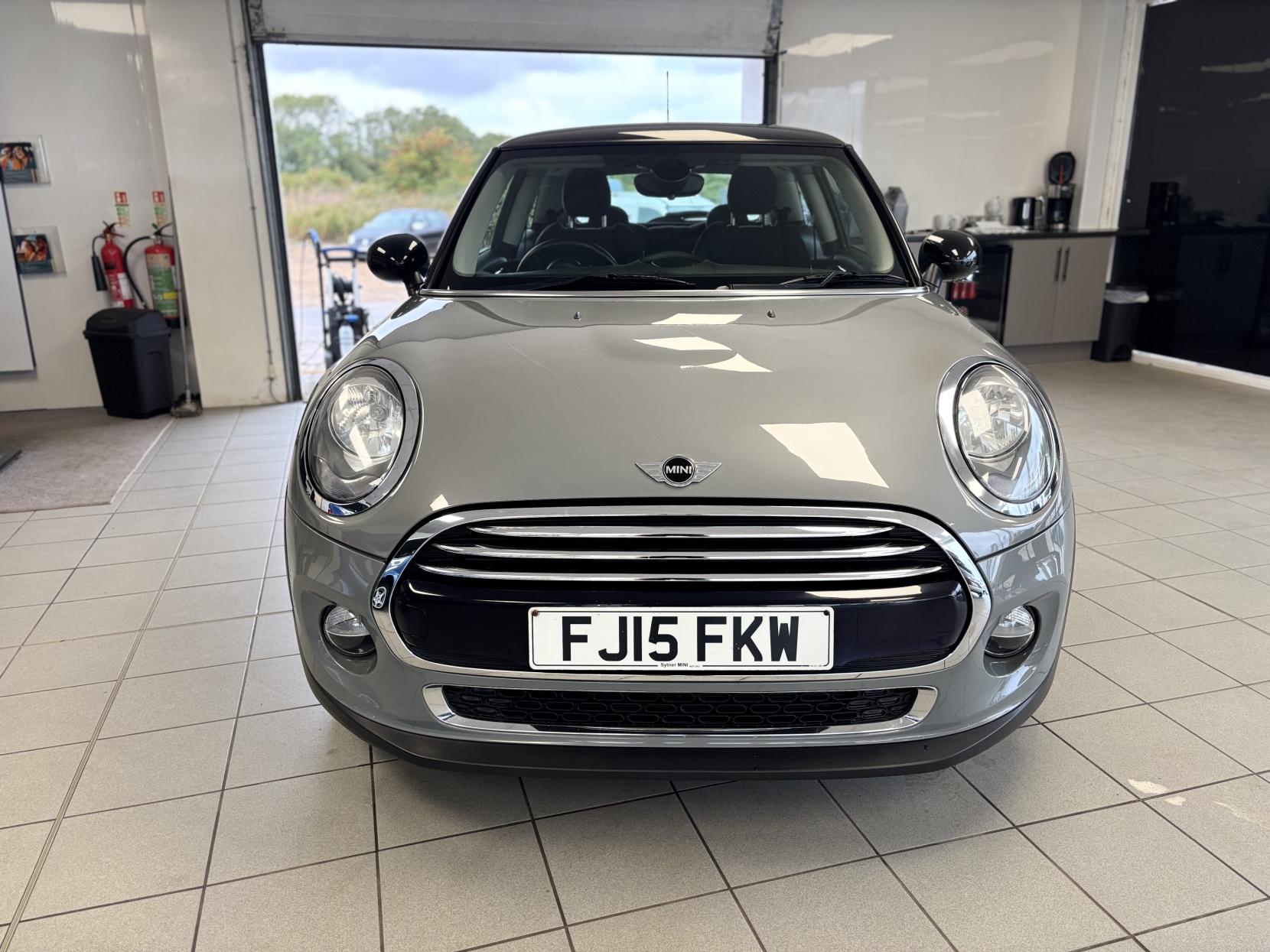 MINI Hatch 1.5 Cooper D Hatchback 3dr Diesel Manual Euro 6 (s/s) (116 ps)