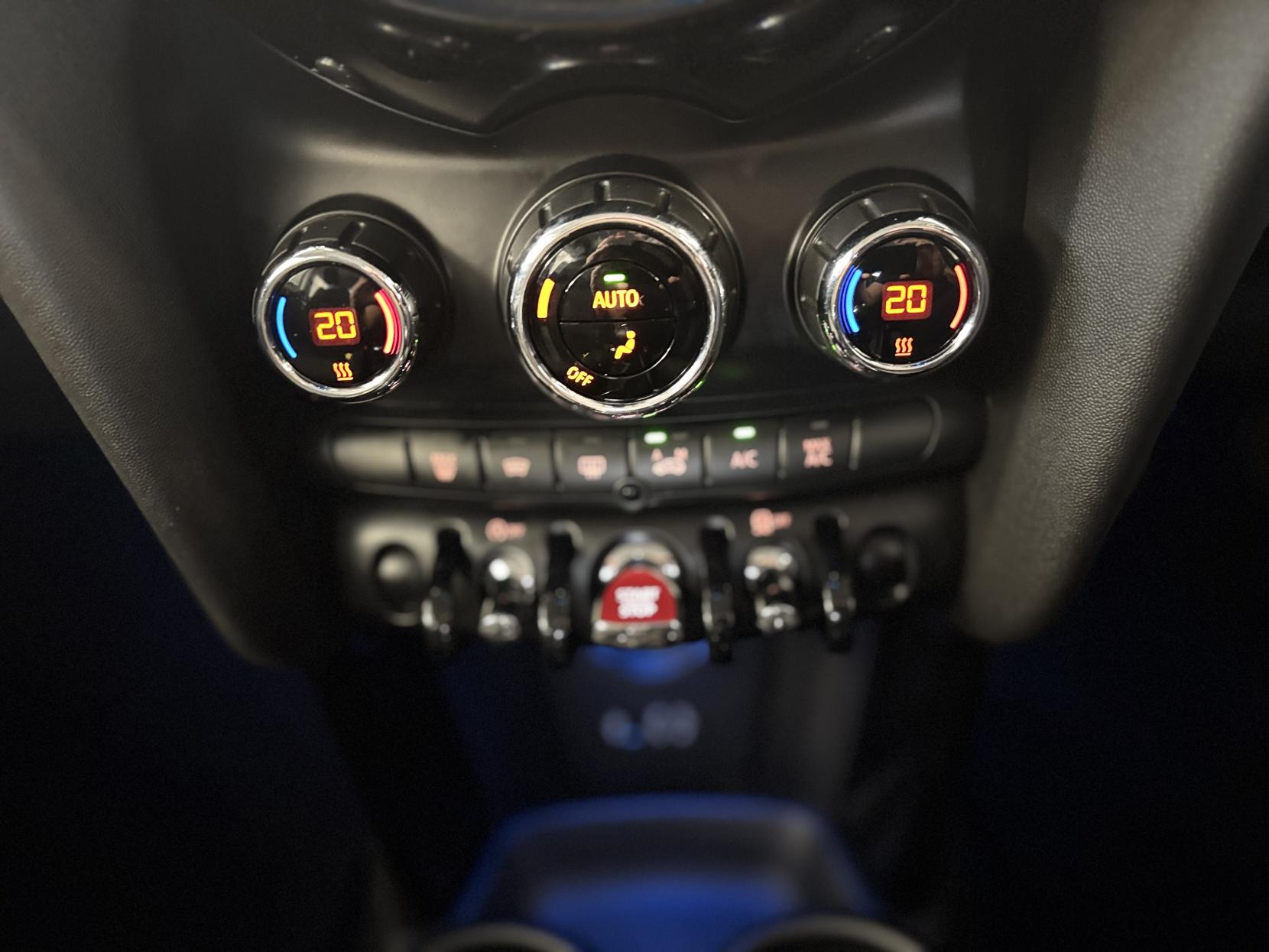 MINI Hatch 1.5 Cooper D Hatchback 3dr Diesel Manual Euro 6 (s/s) (116 ps)