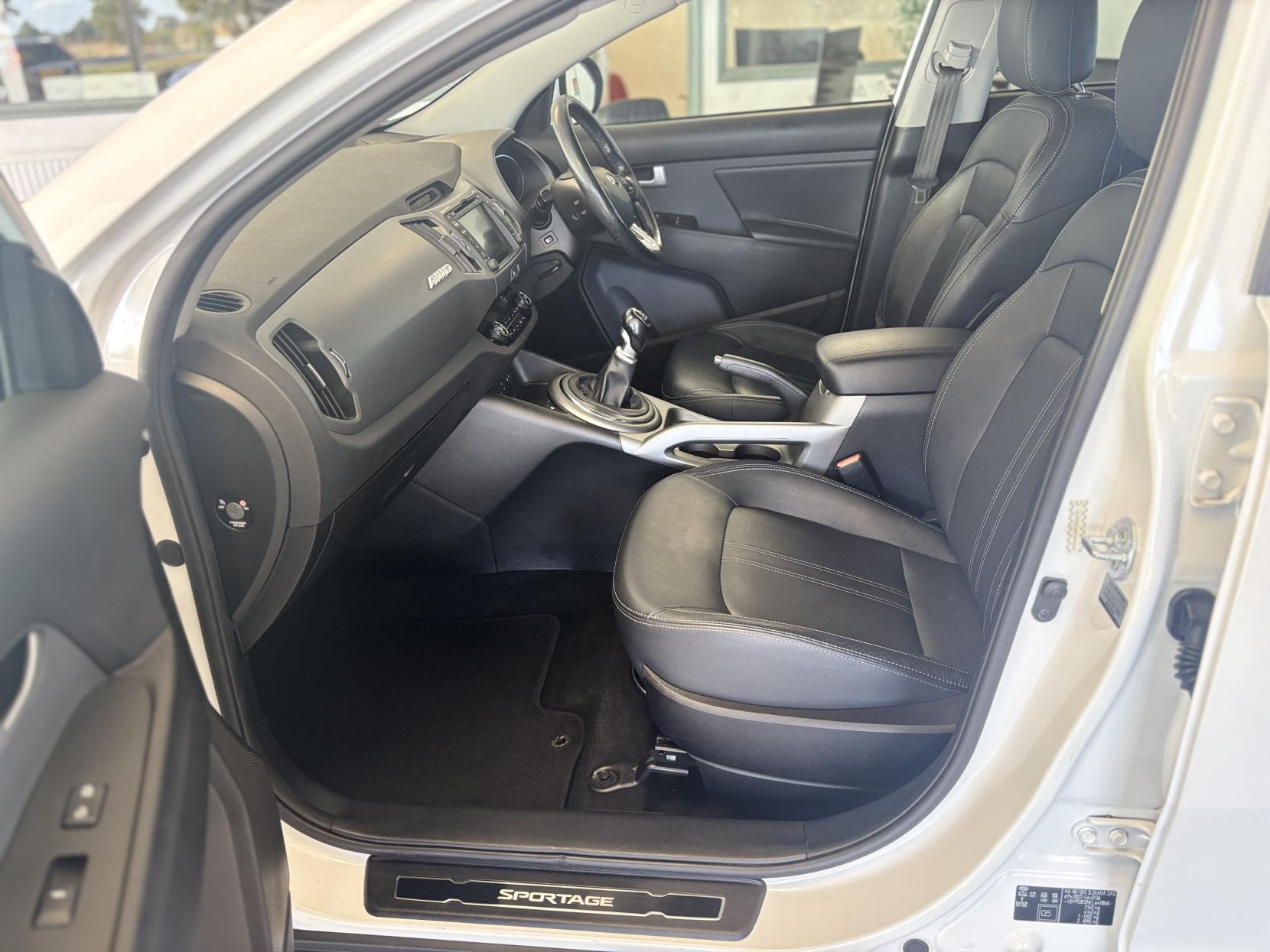 Kia Sportage 2.0 CRDi KX-4 SUV 5dr Diesel Manual AWD Euro 5 (181 bhp)