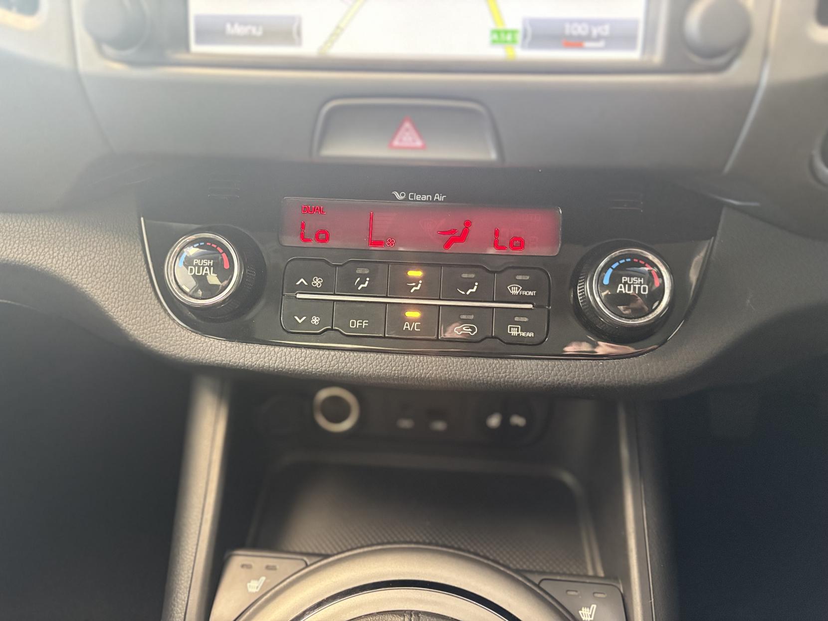 Kia Sportage 2.0 CRDi KX-4 SUV 5dr Diesel Manual AWD Euro 5 (181 bhp)