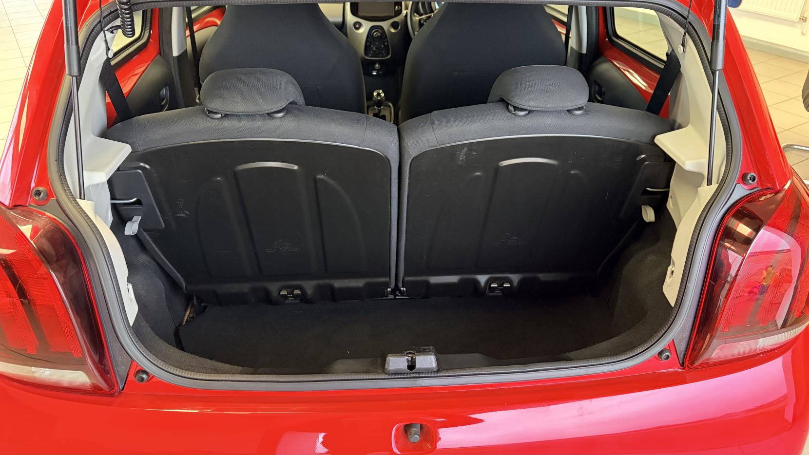 Peugeot 108 1.0 Active Hatchback 5dr Petrol 2 Tronic Euro 6 (68 ps)