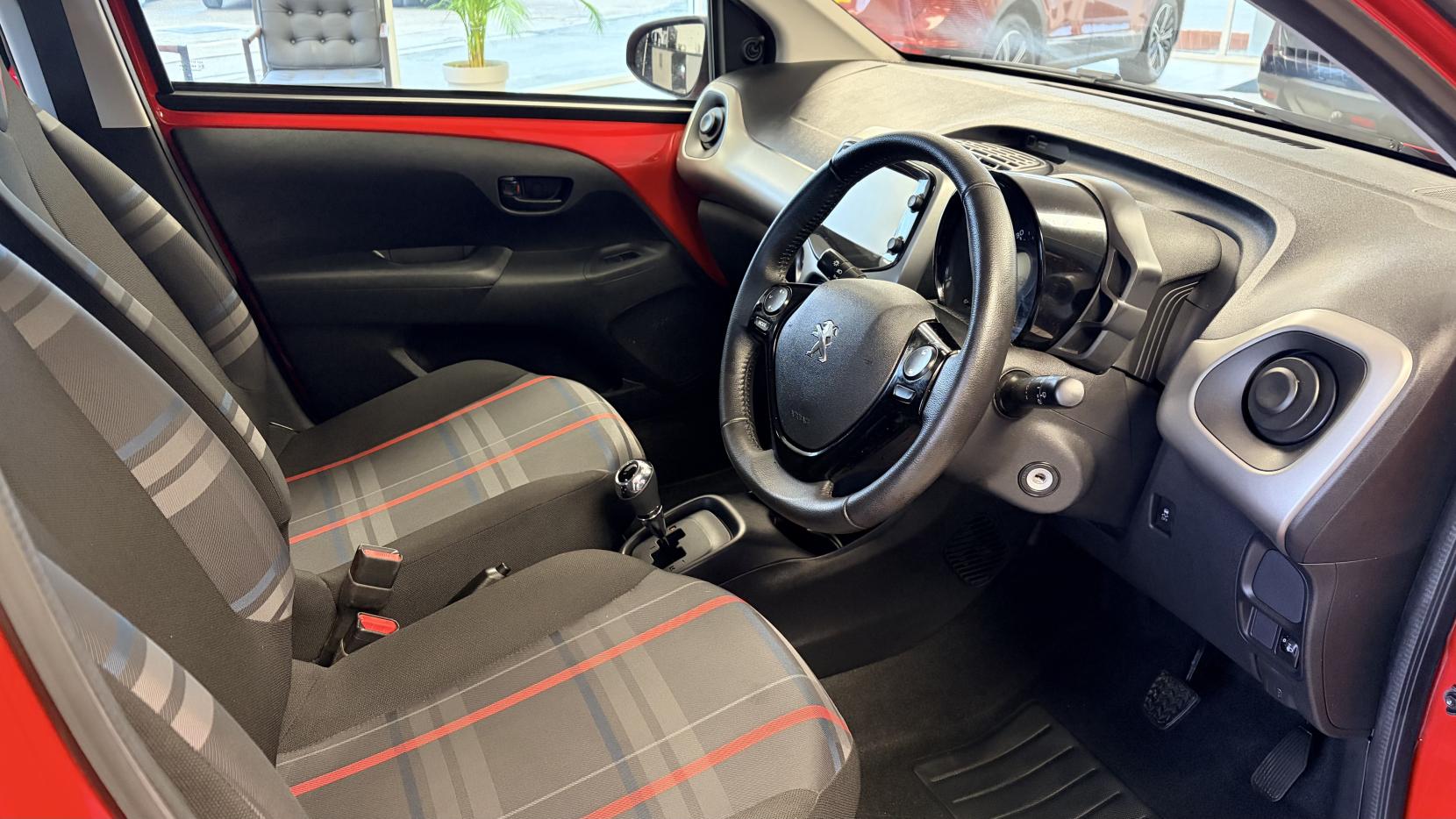 Peugeot 108 1.0 Active Hatchback 5dr Petrol 2 Tronic Euro 6 (68 ps)