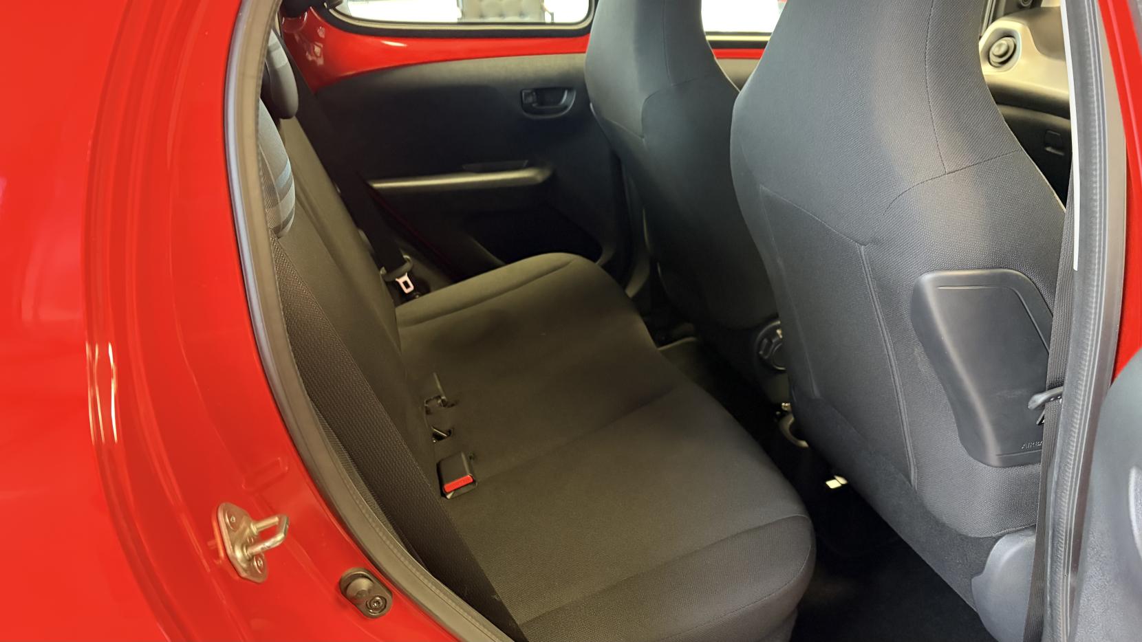 Peugeot 108 1.0 Active Hatchback 5dr Petrol 2 Tronic Euro 6 (68 ps)