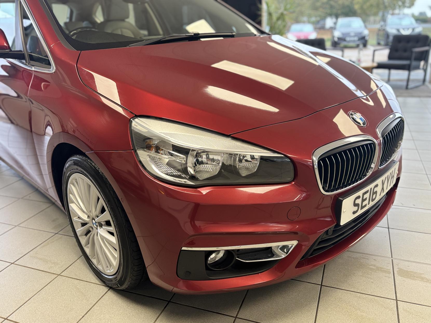 BMW 2 Series Active Tourer 1.5 216d Luxury MPV 5dr Diesel Manual Euro 6 (s/s) (116 ps)
