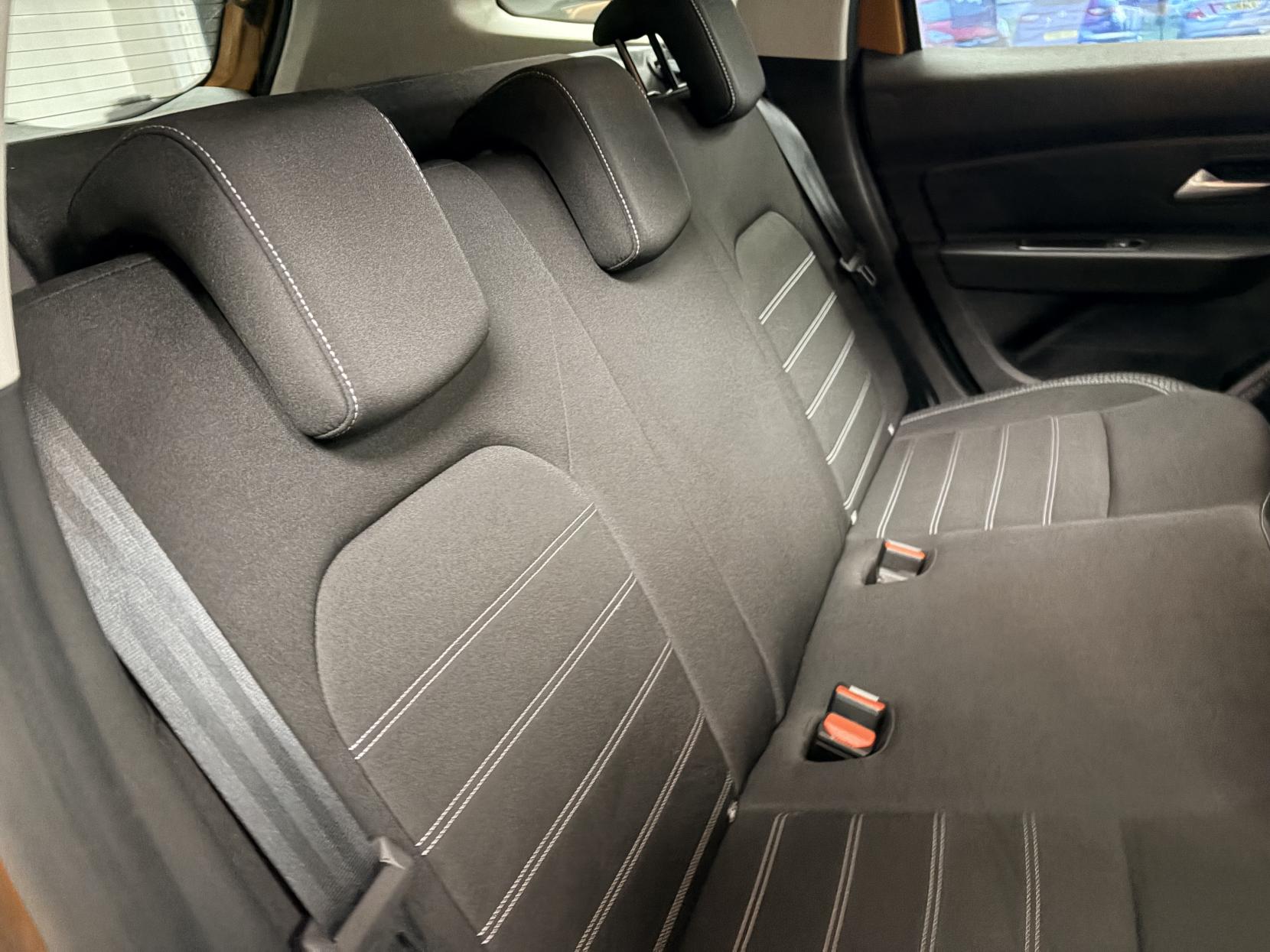 Dacia Duster 1.0 TCe Prestige SUV 5dr Petrol Manual Euro 6 (s/s) (90 ps)