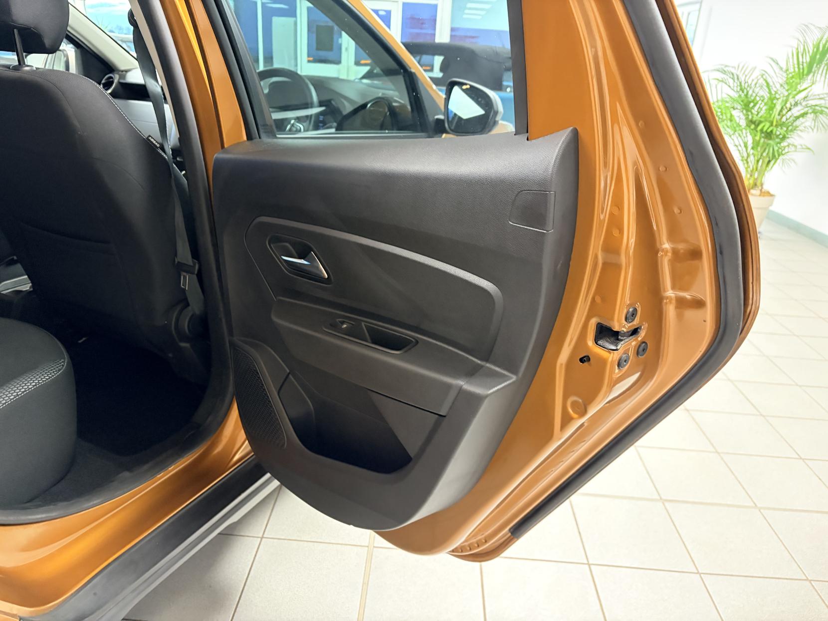 Dacia Duster 1.0 TCe Prestige SUV 5dr Petrol Manual Euro 6 (s/s) (90 ps)