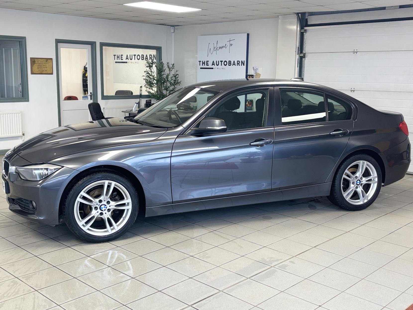 BMW 3 Series 2.0 318d SE Saloon 4dr Diesel Manual Euro 5 (s/s) (143 ps)