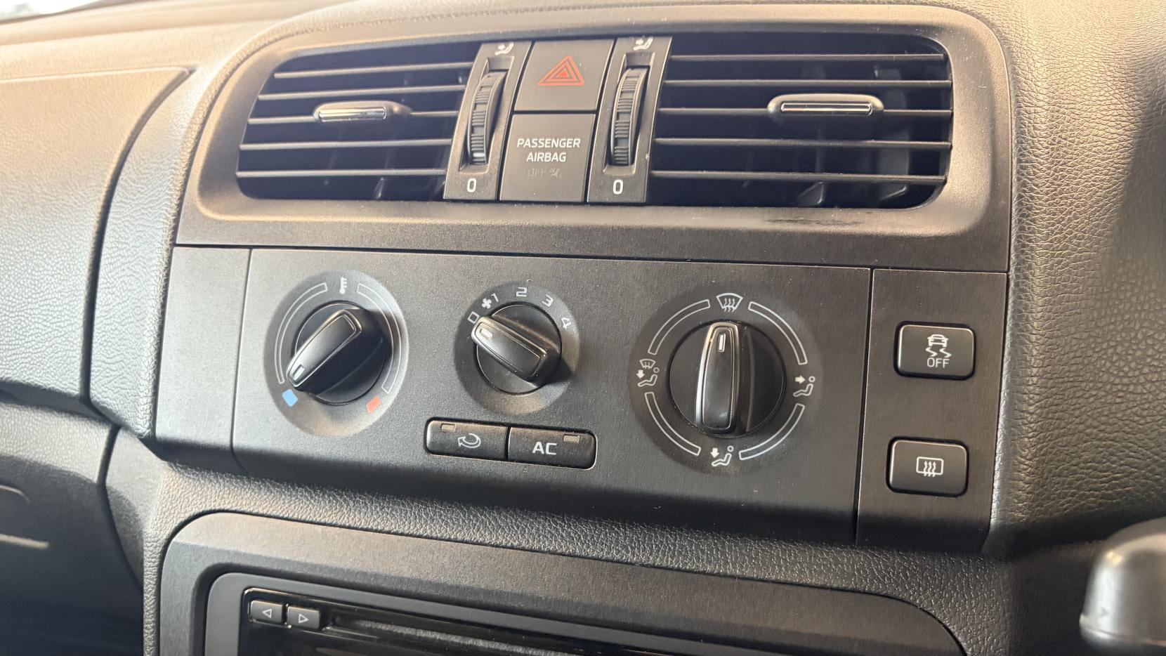 Skoda Fabia 1.2 TSI Black Edition Hatchback 5dr Petrol Manual Euro 5 (105 ps)