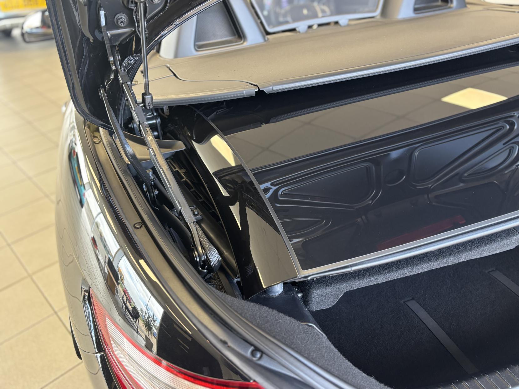 Mercedes-Benz SLK 2.1 SLK250d AMG Sport Convertible 2dr Diesel G-Tronic Euro 6 (s/s) (204 ps)