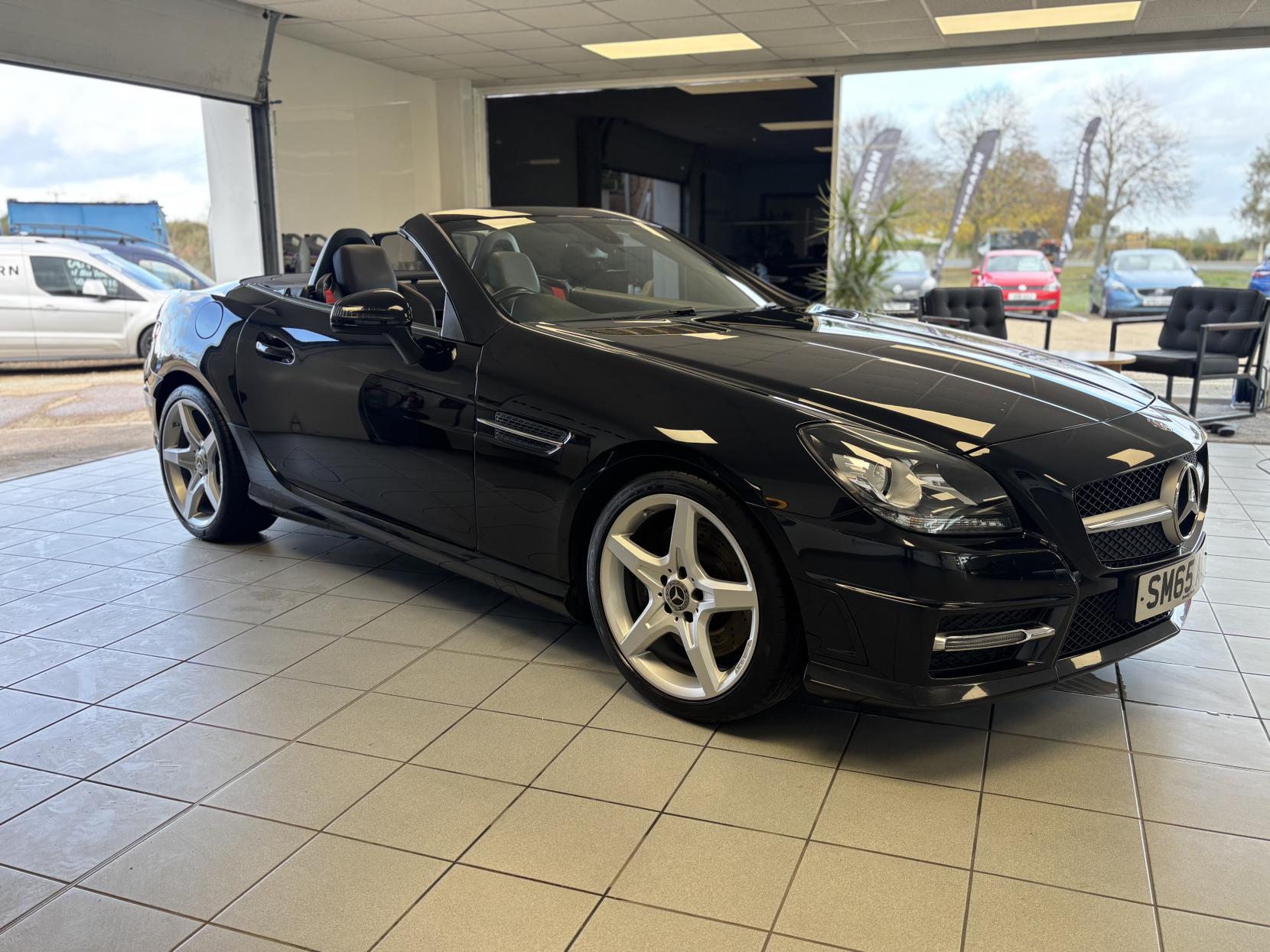 Mercedes-Benz SLK 2.1 SLK250d AMG Sport Convertible 2dr Diesel G-Tronic Euro 6 (s/s) (204 ps)