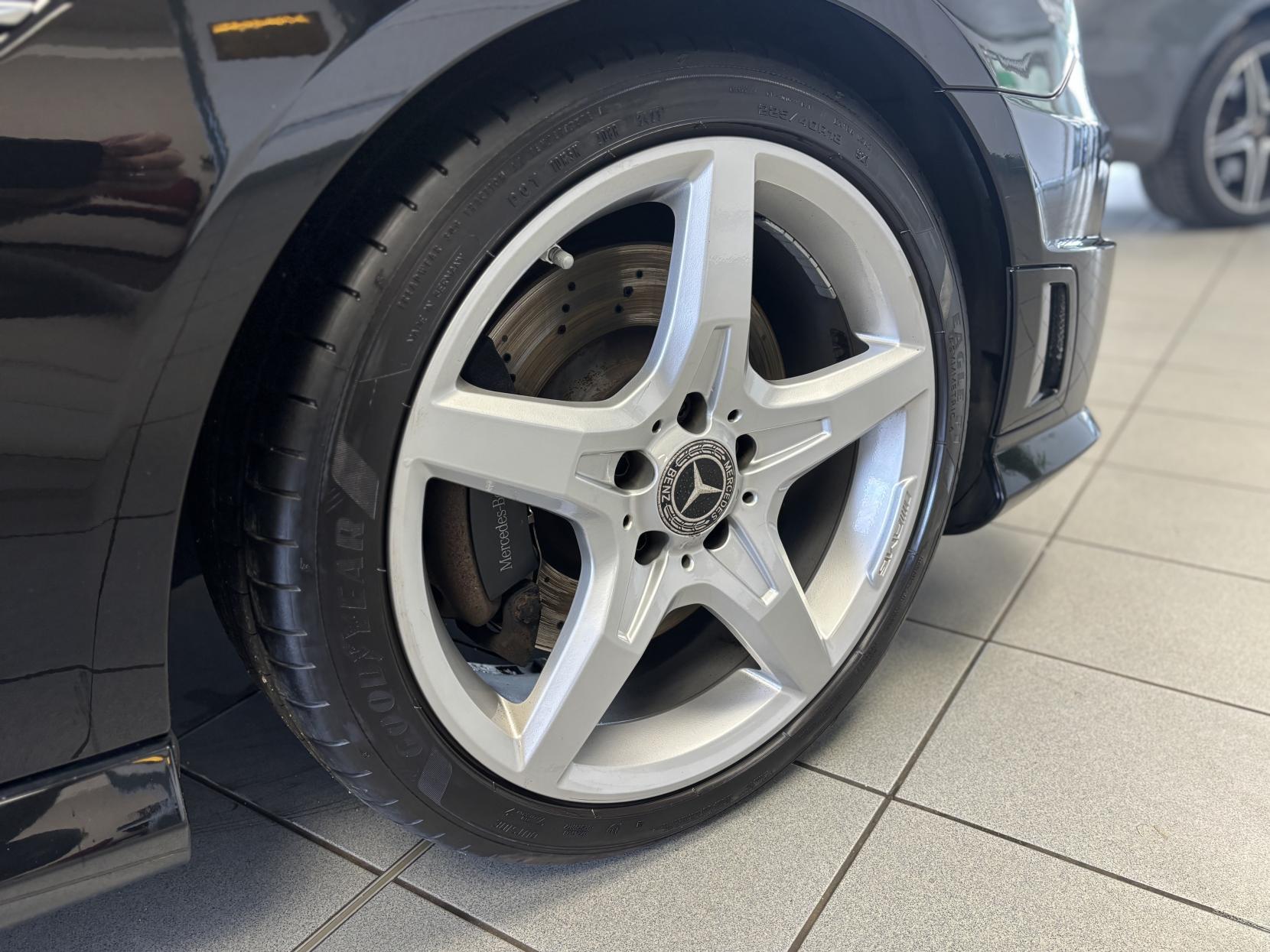 Mercedes-Benz SLK 2.1 SLK250d AMG Sport Convertible 2dr Diesel G-Tronic Euro 6 (s/s) (204 ps)