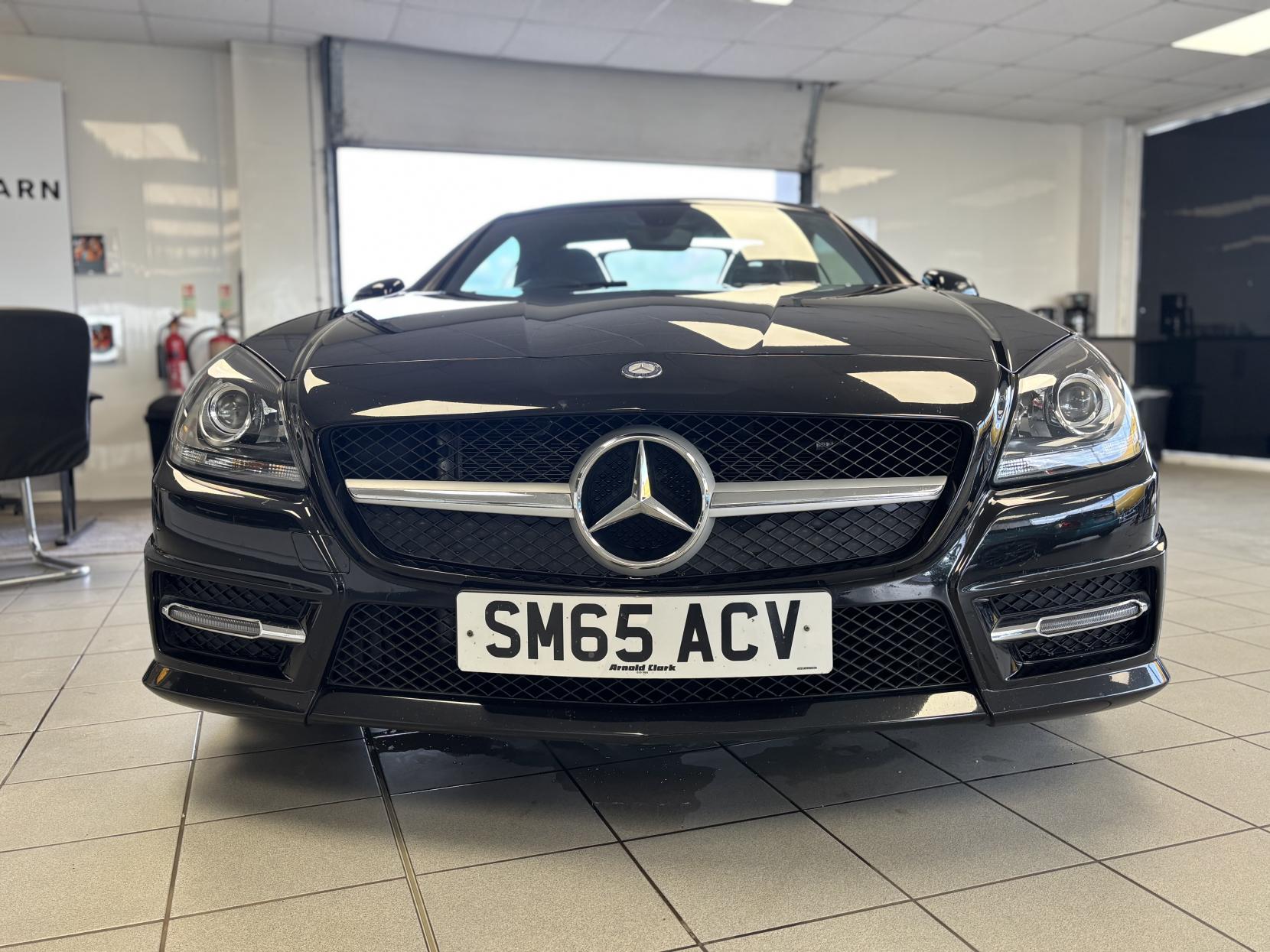 Mercedes-Benz SLK 2.1 SLK250d AMG Sport Convertible 2dr Diesel G-Tronic Euro 6 (s/s) (204 ps)