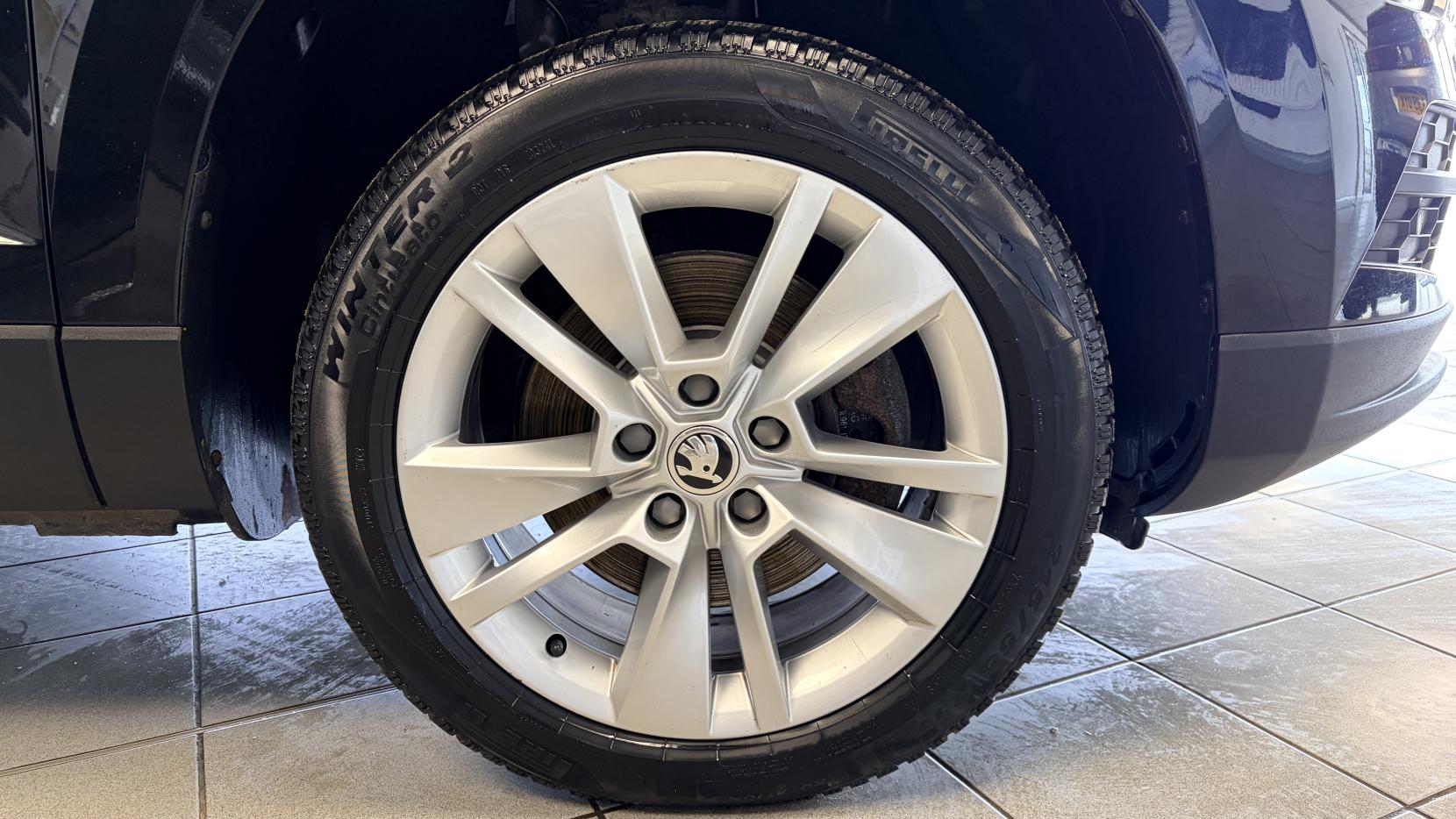 Skoda Karoq 2.0 TDI SE Technology SUV 5dr Diesel Manual Euro 6 (s/s) (150 ps)