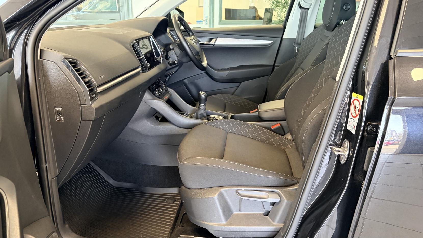 Skoda Karoq 2.0 TDI SE Technology SUV 5dr Diesel Manual Euro 6 (s/s) (150 ps)