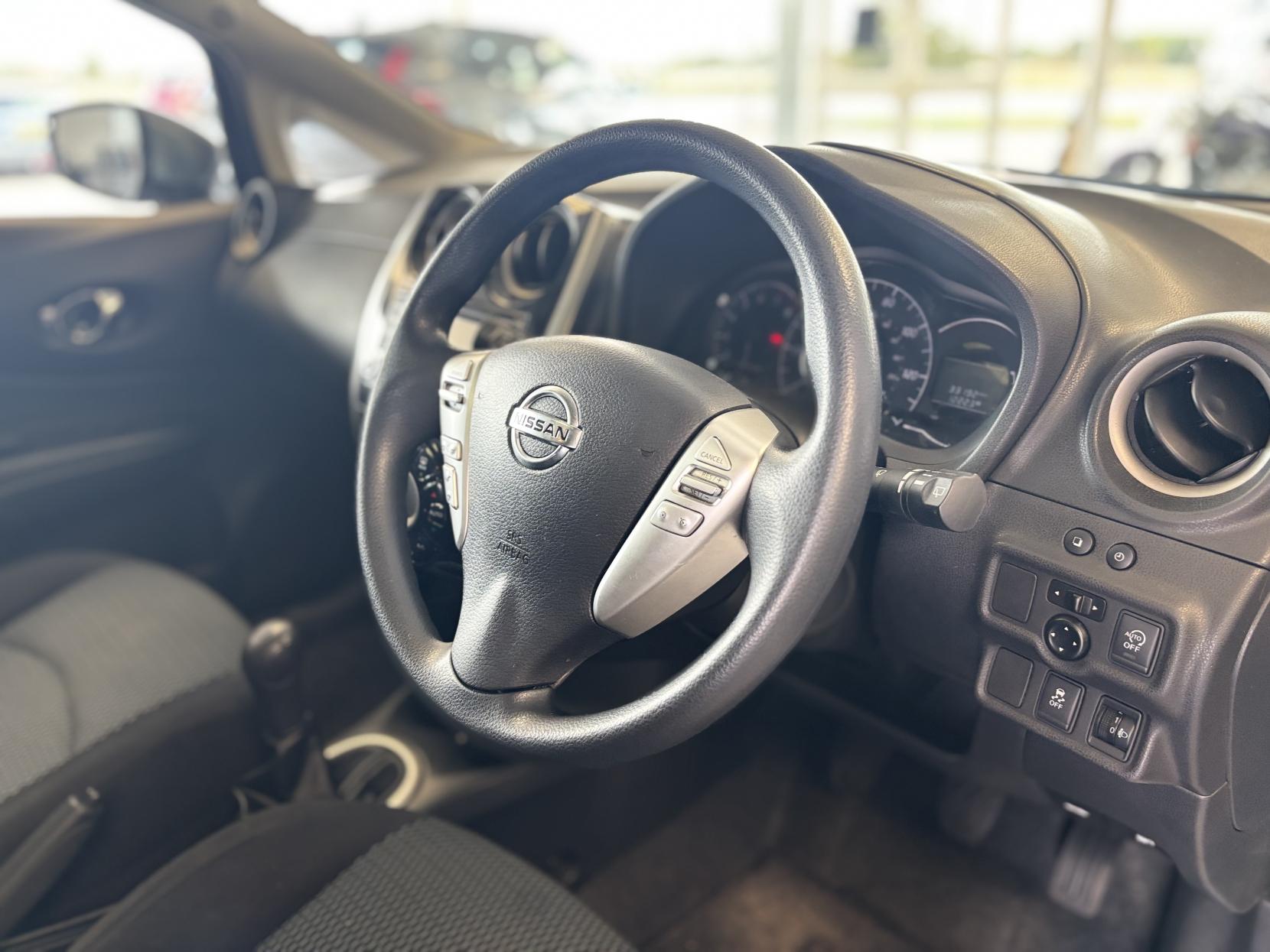 Nissan Note 1.2 12V Acenta Premium Hatchback 5dr Petrol Manual Euro 5 (s/s) (80 ps)