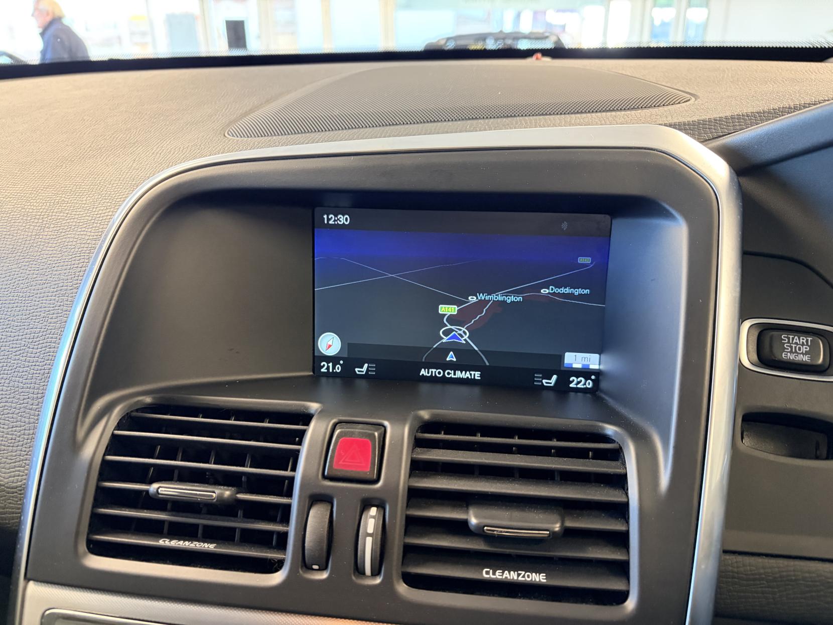 Volvo XC60 2.0 D4 SE Lux Nav SUV 5dr Diesel Manual Euro 6 (s/s) (190 ps)