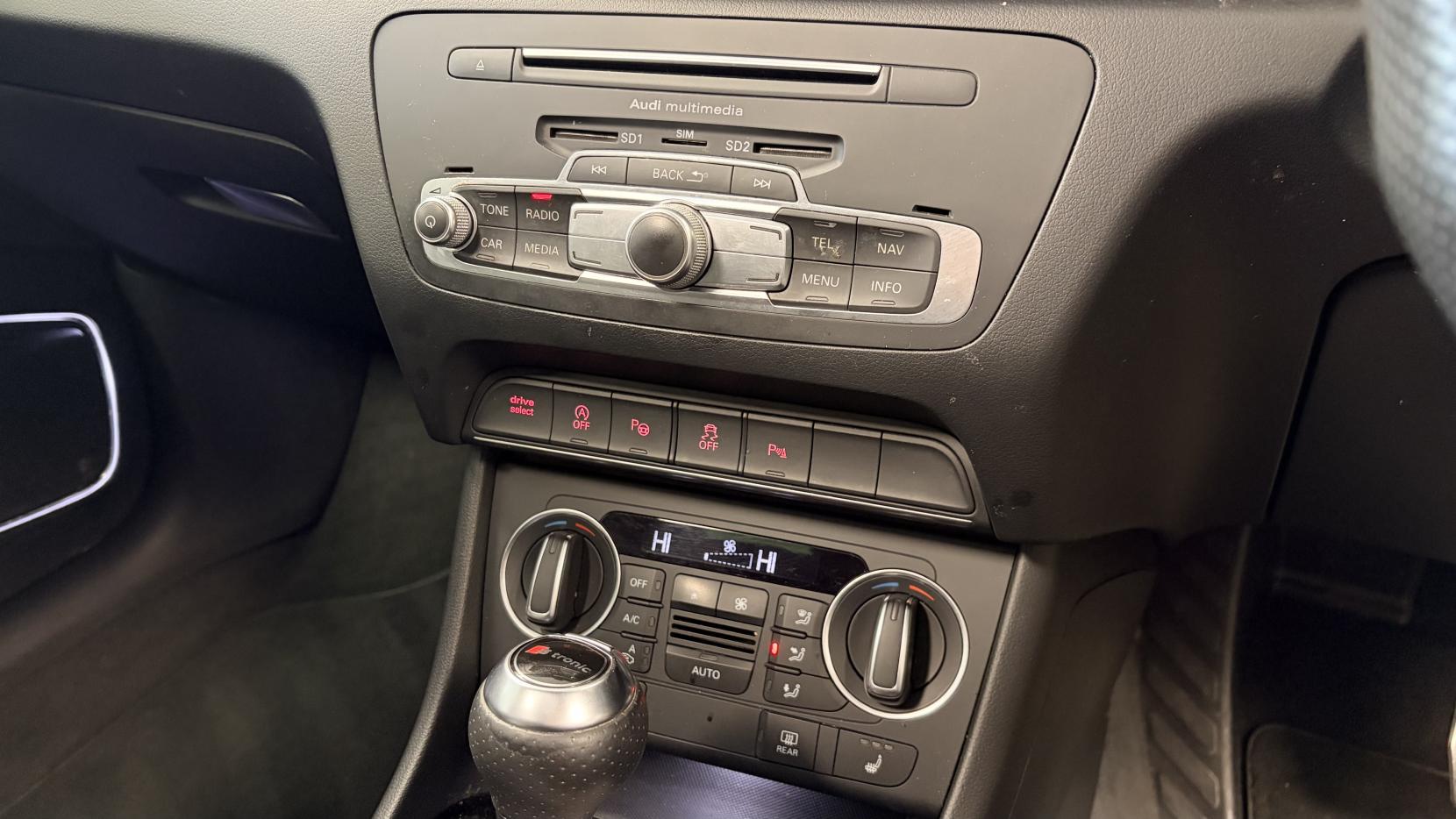 Audi Q3 2.0 TFSI Black Edition SUV 5dr Petrol S Tronic quattro Euro 6 (s/s) (180 ps)