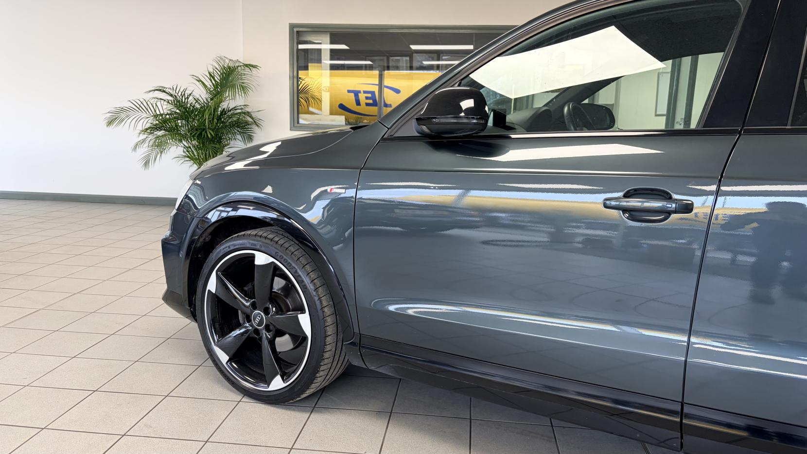 Audi Q3 2.0 TFSI Black Edition SUV 5dr Petrol S Tronic quattro Euro 6 (s/s) (180 ps)