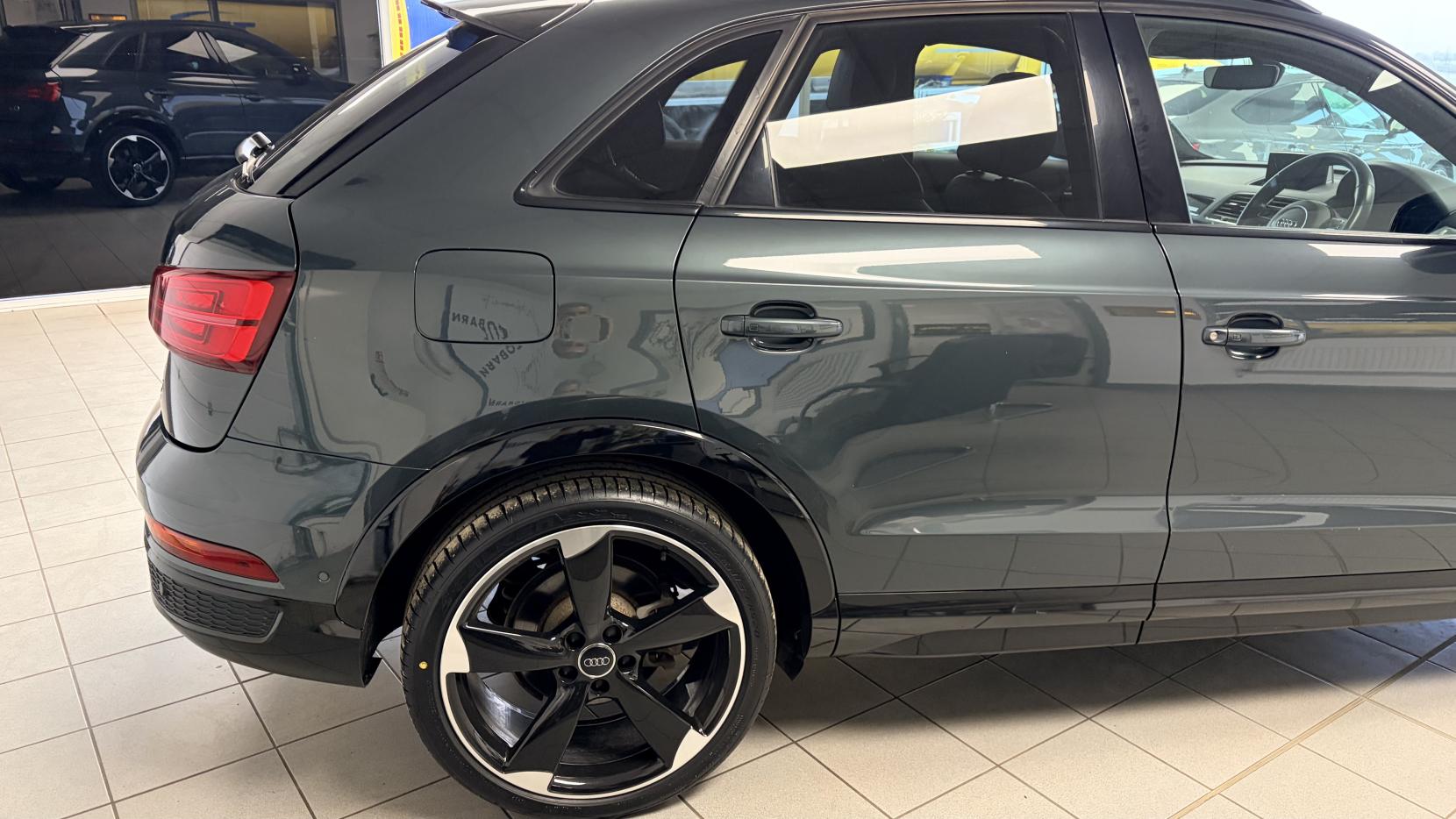 Audi Q3 2.0 TFSI Black Edition SUV 5dr Petrol S Tronic quattro Euro 6 (s/s) (180 ps)