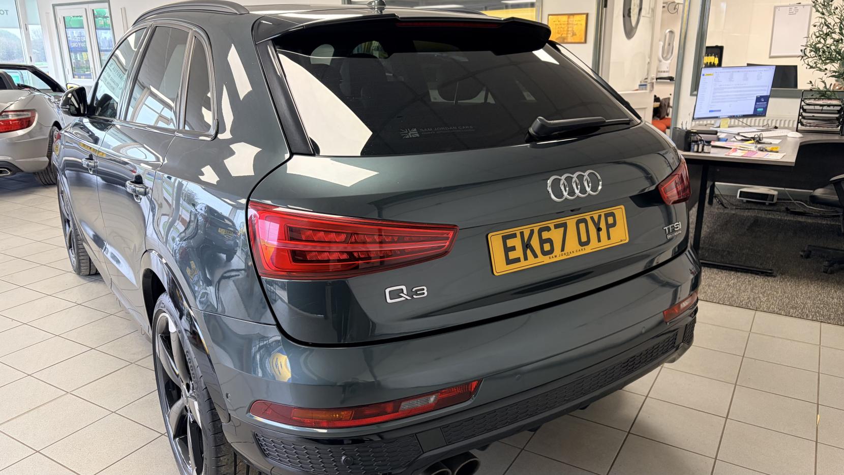 Audi Q3 2.0 TFSI Black Edition SUV 5dr Petrol S Tronic quattro Euro 6 (s/s) (180 ps)